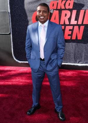 Los Angeles Premiere Of Netflix s aka Charlie Sheen Season 1 Tony Todd arrives at the Los Angeles Premiere Of Netflix s aka American actor Charlie Sheen Season 1 held at the Netflix Tudum Theater in Hollywood, Los Angeles, California, United States. Netflix Tudum Theater, Hollywood, Los Angeles, California, USA California United States  Copyright: xImagexPressxAgencyx originalFilename: collin-losangel250905_npb1k.jpg