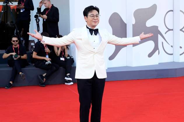 Zhang Songwen bei der Premiere des Kinofilms Sun Rises on Us All Ri Gua Zhong Tian auf der Biennale di Venezia 2025 82. Internationale Filmfestspiele von Venedig im Palazzo del Cinema. Venedig, 05.09.2025