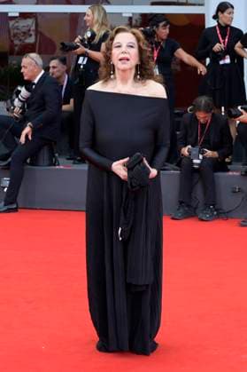 Stefania Sandrelli bei der Verleihung des NuovoIMAIE Venice Award auf der Biennale di Venezia 2025 82. Internationale Filmfestspiele von Venedig im Palazzo del Cinema. Venedig, 05.09.2025