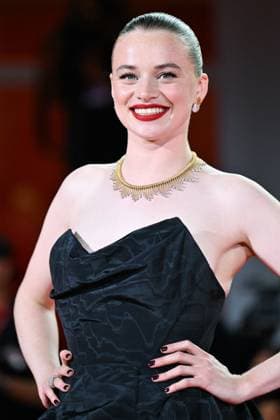 Venice Silent Friend Premiere AM Luna Wedler attending the Silent Friend Premiere as part of the 82nd Venice International Film Festival at the Lido in Venice, Italy on September 05, 2025. Photo by Aurore Marechal ABACAPRESS.COM Venice Italy  Copyright: xMarechalxAurore ABACAx