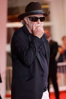 Francesco De Gregori bei der Premiere des Dokumentarfilms Piero PelÃ¹. Rumore dentro Noise inside. Don t Call Me a Rock Star auf der Biennale di Venezia 2025 82. Internationale Filmfestspiele von Venedig im Palazzo del Cinema. Venedig, 05.09.2025