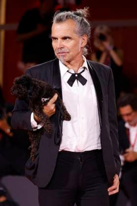Piero Pelu bei der Premiere des Dokumentarfilms Piero PelÃ¹. Rumore dentro Noise inside. Don t Call Me a Rock Star auf der Biennale di Venezia 2025 82. Internationale Filmfestspiele von Venedig im Palazzo del Cinema. Venedig, 05.09.2025