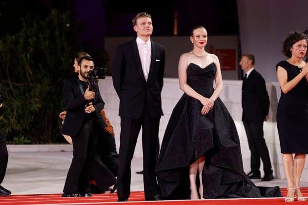 Johannes Hegemann und Luna Wedler bei der Premiere des Kinofilms Silent Friend Stille Freundin auf der Biennale di Venezia 2025 82. Internationale Filmfestspiele von Venedig im Palazzo del Cinema. Venedig, 05.09.2025