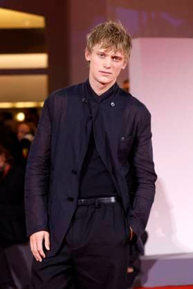 Enzo Brumm bei der Premiere des Kinofilms Silent Friend Stille Freundin auf der Biennale di Venezia 2025 82. Internationale Filmfestspiele von Venedig im Palazzo del Cinema. Venedig, 05.09.2025