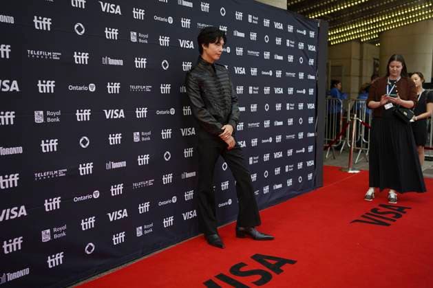 September 5, 2025, Toronto, Ontario, Canada: Hong Kyung attends the red carpet for the Ã¢â‚¬ËœGood NewsÃ¢â‚¬â ¢ premiere during the 2025 Toronto International Film Festival at The Princess Of Wales Theater. on September 5, 2025 in Toronto, Canada. Toronto Canada - ZUMAe321 20250905_zea_e321_175 Copyright: xLeonardoxRamirezx