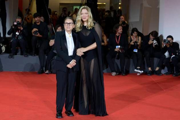 Silent friend red carpet in Venice Lido, Italy - 05 Sep 2025 Idiko Eneydi (l) and Lea Sydoux (r) attend the Silent friend red carpet during the 82nd Venice Film Festival at Palazzo del Cinema. Venice Lido Italy Copyright: xMarioxCartellix xSOPAxImagesx _DSC7707