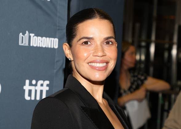 2025 Toronto International Film Festival - The Lost Bus Premiere America Ferrera attends the premiere of The Lost Bus during the 2025 Toronto International Film Festival at Princess of Wales Theatre on September 05, 2025 in Toronto, Ontario. Toronto Princess of Wales Theatre ON Canada Copyright: xPicjer imageSPACEx
