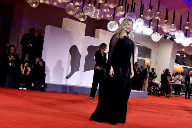 82eme Festival International du Film de Venise Mostra de Venise SILENT FRIEND Premiere at the 82nd International Venice Film festival LEA SEYDOUX attends the SILENT FRIEND red carpet 448374 2025 09 05 Venice Italy  Copyright: xThomasxBohlenx STAR_448374_025