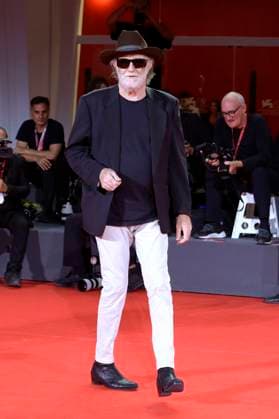 Francesco De Gregori bei der Premiere des Dokumentarfilms Piero PelÃ¹. Rumore dentro Noise inside. Don t Call Me a Rock Star auf der Biennale di Venezia 2025 82. Internationale Filmfestspiele von Venedig im Palazzo del Cinema. Venedig, 05.09.2025