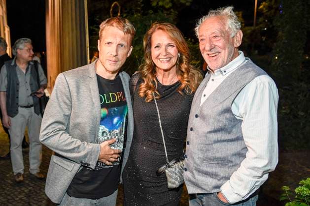 abb Oliver Pocher Christiane Zander Frau von Dieter Hallervorden nach der der Theater Premiere von Der eingebildet Kranke am 90.Geburtstag von Dieter Hallervorden im Schlosspark Theater 05.09.2025 in Berlin Berlin Deutschland