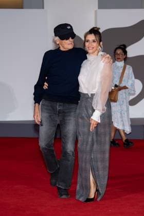 82nd Venice Film Festival Red carpet of the movie -Silent friend- Palazzo del Cinema - Venice Lido, Italy Antonio Capuano;Teresa Saponangelo 82nd Venice Film Festival Red carpet of the movie -Silent friend- Palazzo del Cinema - Venice Lido, Italy 5th September 2025  Copyright: xSGPx