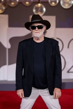 82nd Venice Film Festival Red carpet of the movie -Silent friend- Palazzo del Cinema - Venice Lido, Italy Francesco De Gregori 82nd Venice Film Festival Red carpet of the movie -Silent friend- Palazzo del Cinema - Venice Lido, Italy 5th September 2025  Copyright: xSGPx