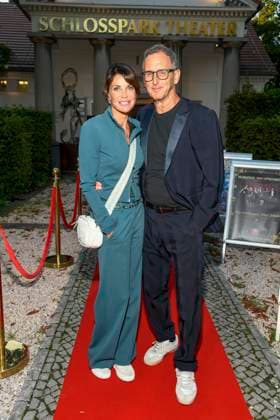 abb Anja Kling und Mann Wolfram Becker zu Gast bei der Theater Premiere von Der eingebildet Kranke am 90.Geburtstag von Dieter Hallervorden im Schlosspark Theater 05.09.2025 in Berlin Berlin Deutschland