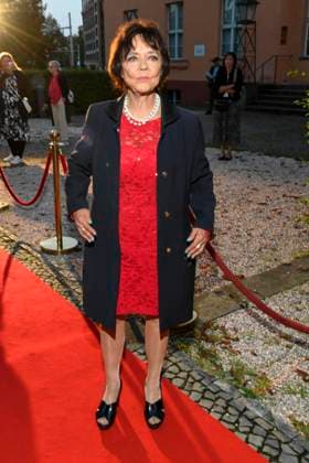 abb Simone Rethel-Heesters Schauspielerin zu Gast bei der Theater Premiere von Der eingebildet Kranke am 90.Geburtstag von Dieter Hallervorden im Schlosspark Theater 05.09.2025 in Berlin Berlin Deutschland