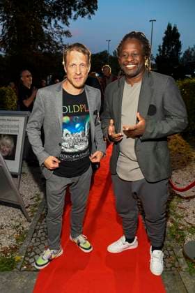 abb Oliver Pocher und Mola Adebisi zu Gast bei der Theater Premiere von Der eingebildet Kranke am 90.Geburtstag von Dieter Hallervorden im Schlosspark Theater 05.09.2025 in Berlin Berlin Deutschland