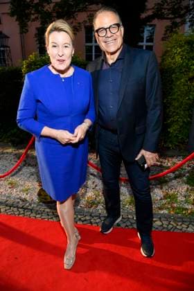abb Franziska Giffey und Karsten Speck zu Gast bei der Theater Premiere von Der eingebildet Kranke am 90.Geburtstag von Dieter Hallervorden im Schlosspark Theater 05.09.2025 in Berlin Berlin Deutschland