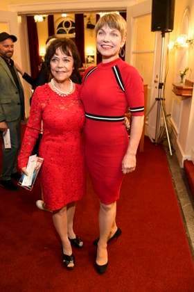 abb Simone Rethel-Heesters und Antje Rietz Rote Kleider zu Gast bei der Theater Premiere von Der eingebildet Kranke am 90.Geburtstag von Dieter Hallervorden im Schlosspark Theater 05.09.2025 in Berlin Berlin Deutschland