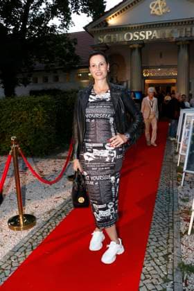 Katharina Gerhardt bei der Pemiere Der eingebilkdet Kranke und dem 90. Geburtstag von Dieter Hallervorden im Schloßparktheater in Berlinam 5.9.2025