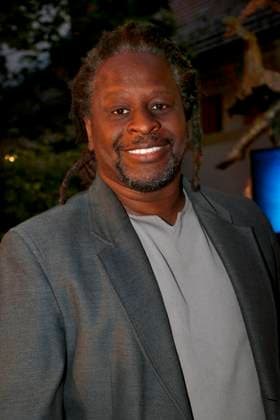 Mola Adebisi bei der Pemiere Der eingebilkdet Kranke und dem 90. Geburtstag von Dieter Hallervorden im Schloßparktheater in Berlinam 5.9.2025