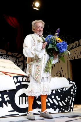 bei der Pemiere Der eingebilkdet Kranke und dem 90. Geburtstag von Dieter Hallervorden im Schloßparktheater in Berlinam 5.9.2025