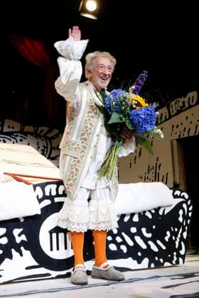 bei der Pemiere Der eingebilkdet Kranke und dem 90. Geburtstag von Dieter Hallervorden im Schloßparktheater in Berlinam 5.9.2025