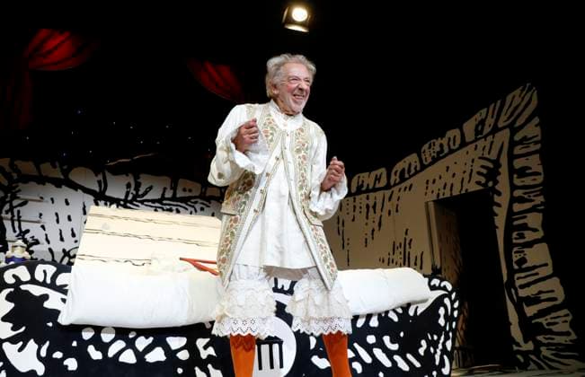Dieter Hallervorden bei der Pemiere Der eingebilkdet Kranke und dem 90. Geburtstag von Dieter Hallervorden im Schloßparktheater in Berlinam 5.9.2025