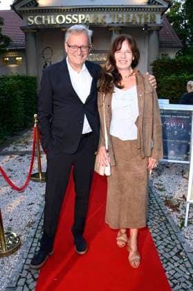 Frank Lüdecke und Caroline Lüdecke bei der Premiere des Theaterstücks Der eingebildet Kranke und 90. Geburtstag von Dieter Hallervorden im Schlosspark Theater. Berlin, 05.09.2025