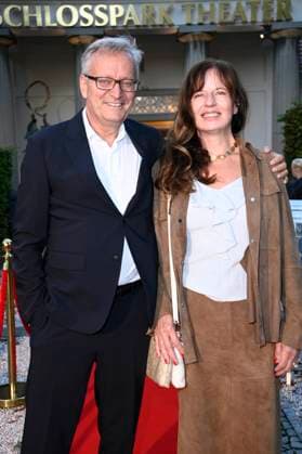 Frank Lüdecke und Caroline Lüdecke bei der Premiere des Theaterstücks Der eingebildet Kranke und 90. Geburtstag von Dieter Hallervorden im Schlosspark Theater. Berlin, 05.09.2025