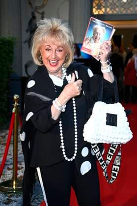 Stefanie Simon bei der Premiere des Theaterstücks Der eingebildet Kranke und 90. Geburtstag von Dieter Hallervorden im Schlosspark Theater. Berlin, 05.09.2025