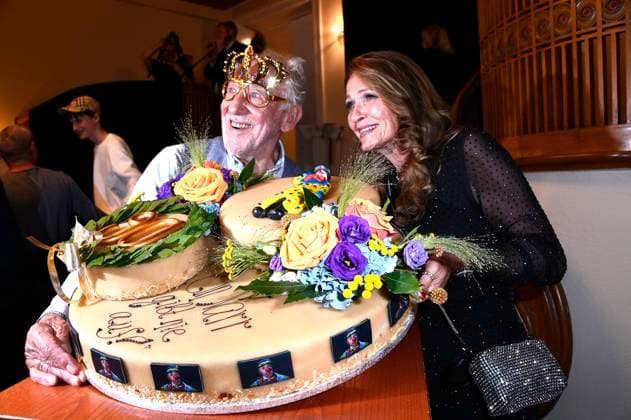 Dieter Hallervorden mit Ehefrau Christiane Zander bei der Premiere des Theaterstücks Der eingebildet Kranke und 90. Geburtstag von Dieter Hallervorden im Schlosspark Theater. Berlin, 05.09.2025
