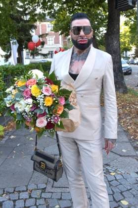 Harald Glööckler bei der Premiere des Theaterstücks Der eingebildet Kranke und 90. Geburtstag von Dieter Hallervorden im Schlosspark Theater. Berlin, 05.09.2025