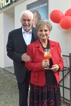 Dagmar Frederic mit Ehemann Klaus Lenk bei der Premiere des Theaterstücks Der eingebildet Kranke und 90. Geburtstag von Dieter Hallervorden im Schlosspark Theater. Berlin, 05.09.2025