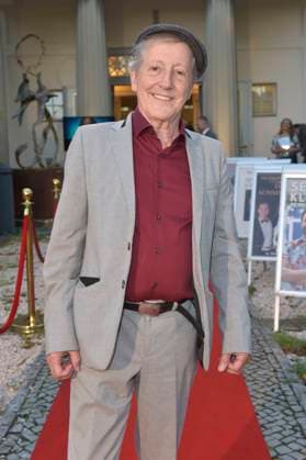 Santiago Ziesmer bei der Premiere des Theaterstücks Der eingebildet Kranke und 90. Geburtstag von Dieter Hallervorden im Schlosspark Theater. Berlin, 05.09.2025