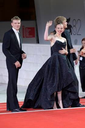 Johannes Hegemann, Luna Wedler, und Enzo Brumm bei der Premiere des Kinofilms Silent Friend Stille Freundin auf der Biennale di Venezia 2025 82. Internationale Filmfestspiele von Venedig im Palazzo del Cinema. Venedig, 05.09.2025
