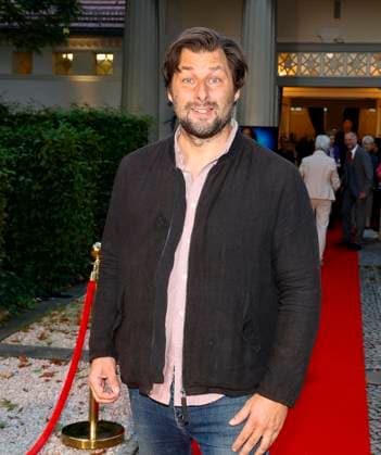 Christian Boehringer bei der Premiere Der eingebildet Kranke und 90. Geburtstag von Dieter Hallervorden im Schloßpark Theater Berlin.