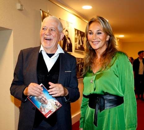 Ilja Richter, Caroline Beil bei der Premiere Der eingebildet Kranke und 90. Geburtstag von Dieter Hallervorden im Schloßpark Theater Berlin.