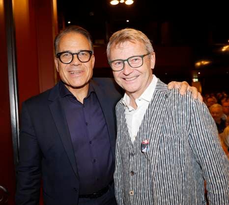 Karsten Speck, Rene Heinersdorff bei der Premiere Der eingebildet Kranke und 90. Geburtstag von Dieter Hallervorden im Schloßpark Theater Berlin.
