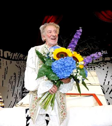 Dieter Hallervorden bei der Premiere Der eingebildet Kranke und 90. Geburtstag von Dieter Hallervorden im Schloßpark Theater Berlin.