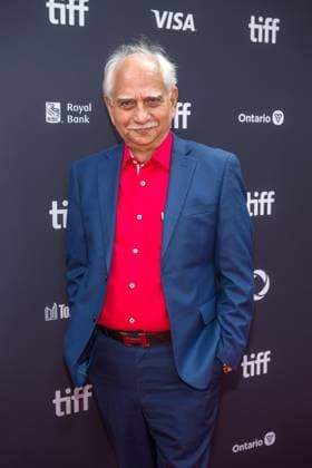 2025 Toronto International Film Festival Sholay premiere Featuring: Ramesh Sippy Where: Toronto, Ontario, Canada When: 06 Sep 2025 Credit: Captive Camera Cover Images EDITORIAL USE ONLY. NOT FOR USE BY NEWSPAPERS BASED IN THE UK. Copyright: xx coverimg55057079