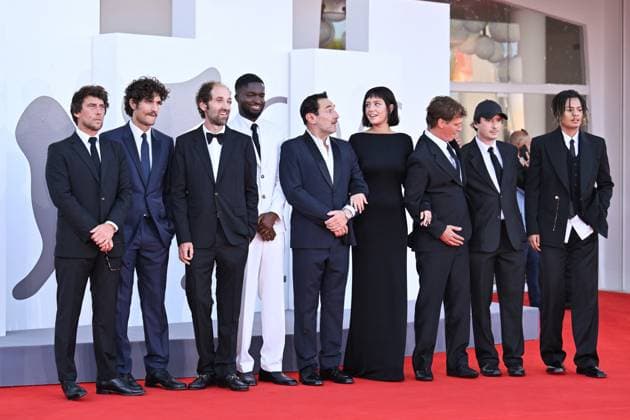 Venice Closing Red Carpet AM French producer Hugo Selignac, French actor Louis Garrel, French musician Thomas Bangalter, French comedian Stephane Bak, French director Gilles Lellouche, French actress Adele Exarchopoulos, French director Cedric Jimenez, French screenwriter Olivier Demangel and singer Lala &ce attending the Closing Red Carpet of the 82nd Venice International Film Festival at the Lido in Venice, Italy on September 06, 2025. Photo by Aurore Marechal ABACAPRESS.COM Venice Italy  Copyright: xMarechalxAurore ABACAx