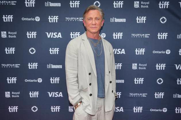 September 6, 2025, Toronto, On, CAN: Daniel Craig arrives on the red carpet to promote the film Wake Up Dead Man: A Knives Out Mystery at the Toronto International Film Festival, in Toronto, Saturday, Sept. 6, 2025. Toronto CAN  - ZUMAc35_ 20250906_zaf_c35_061 Copyright: xChrisxYoungx