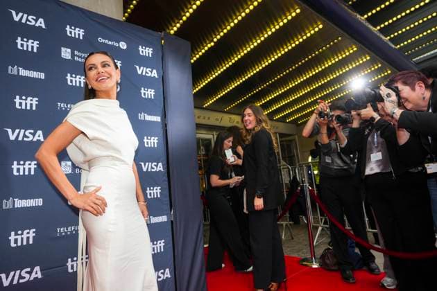 September 6, 2025, Toronto, On, CAN: Mila Kunis arrives on the red carpet to promote the film Wake Up Dead Man: A Knives Out Mystery at the Toronto International Film Festival, in Toronto, Saturday, Sept. 6, 2025. Toronto CAN  - ZUMAc35_ 20250906_zaf_c35_063 Copyright: xChrisxYoungx