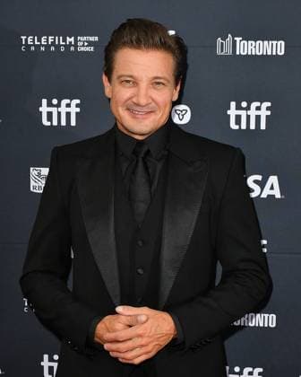 2025 Toronto International Film Festival - Wake Up Dead Man: A Knives Out Mystery Premiere Jeremy Renner attends the premiere of Wake Up Dead Man: A Knives Out Mystery during the 2025 Toronto International Film Festival at Princess of Wales Theatre on September 06, 2025 in Toronto, Ontario. Toronto ON Canada Copyright: xCxFlanigan imageSPACEx