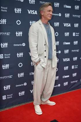 2025 Toronto International Film Festival - Wake Up Dead Man: A Knives Out Mystery Premiere Daniel Craig attends the red carpet for the ˜Wake Up Dead Man: A Knives Out Mystery™ premiere during the 2025 Toronto International Film Festival at Princess of Wales Theatre. on September 6, 2025 in Toronto, Canada. (Photo by Leonardo Ramirez Eyepix Group) Copyright: xLeonardoxRamirez xEyepixxGroupx LR_06092025_167945
