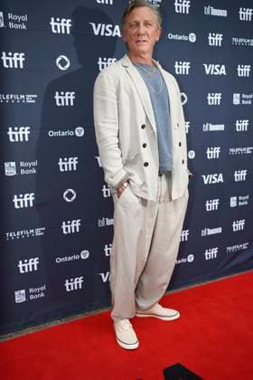 2025 Toronto International Film Festival - Wake Up Dead Man: A Knives Out Mystery Premiere Daniel Craig attends the red carpet for the ˜Wake Up Dead Man: A Knives Out Mystery™ premiere during the 2025 Toronto International Film Festival at Princess of Wales Theatre. on September 6, 2025 in Toronto, Canada. (Photo by Leonardo Ramirez Eyepix Group) Copyright: xLeonardoxRamirez xEyepixxGroupx LR_06092025_167946