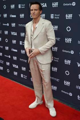 2025 Toronto International Film Festival - Wake Up Dead Man: A Knives Out Mystery Premiere Andrew Scott attends the red carpet for the ˜Wake Up Dead Man: A Knives Out Mystery™ premiere during the 2025 Toronto International Film Festival at Princess of Wales Theatre. on September 6, 2025 in Toronto, Canada. (Photo by Leonardo Ramirez Eyepix Group) Copyright: xLeonardoxRamirez xEyepixxGroupx LR_06092025_167955