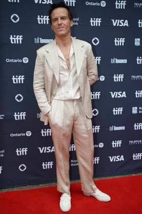 2025 Toronto International Film Festival - Wake Up Dead Man: A Knives Out Mystery Premiere Andrew Scott attends the red carpet for the ˜Wake Up Dead Man: A Knives Out Mystery™ premiere during the 2025 Toronto International Film Festival at Princess of Wales Theatre. on September 6, 2025 in Toronto, Canada. (Photo by Leonardo Ramirez Eyepix Group) Copyright: xLeonardoxRamirez xEyepixxGroupx LR_06092025_167967