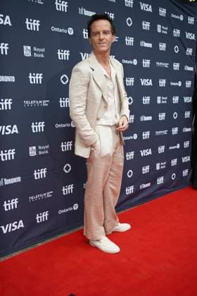 2025 Toronto International Film Festival - Wake Up Dead Man: A Knives Out Mystery Premiere Andrew Scott attends the red carpet for the ˜Wake Up Dead Man: A Knives Out Mystery™ premiere during the 2025 Toronto International Film Festival at Princess of Wales Theatre. on September 6, 2025 in Toronto, Canada. (Photo by Leonardo Ramirez Eyepix Group) Copyright: xLeonardoxRamirez xEyepixxGroupx LR_06092025_167970