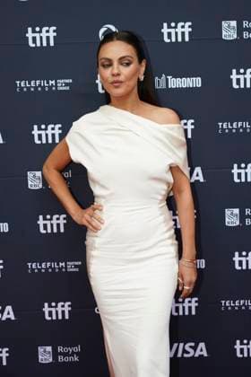 2025 Toronto International Film Festival - Wake Up Dead Man: A Knives Out Mystery Premiere Mila Kunis attends the red carpet for the ˜Wake Up Dead Man: A Knives Out Mystery™ premiere during the 2025 Toronto International Film Festival at Princess of Wales Theatre. on September 6, 2025 in Toronto, Canada. (Photo by Leonardo Ramirez Eyepix Group) Copyright: xLeonardoxRamirez xEyepixxGroupx LR_06092025_168002