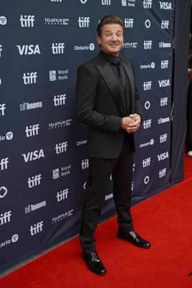 2025 Toronto International Film Festival - Wake Up Dead Man: A Knives Out Mystery Premiere Jeremy Renner attends the red carpet for the ˜Wake Up Dead Man: A Knives Out Mystery™ premiere during the 2025 Toronto International Film Festival at Princess of Wales Theatre. on September 6, 2025 in Toronto, Canada. (Photo by Leonardo Ramirez Eyepix Group) Copyright: xLeonardoxRamirez xEyepixxGroupx LR_06092025_167778